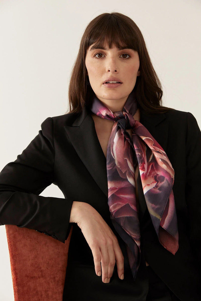 100% Silk Shell in Black - Women's Luxury Tops – Lindsay Nicholas